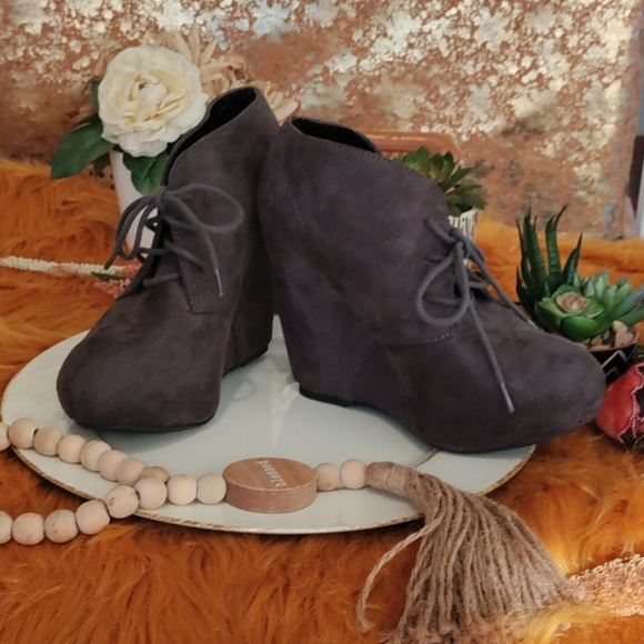 rue21. etc! /ON SALE 🙂🙂🙂 - Picture 3 of 5